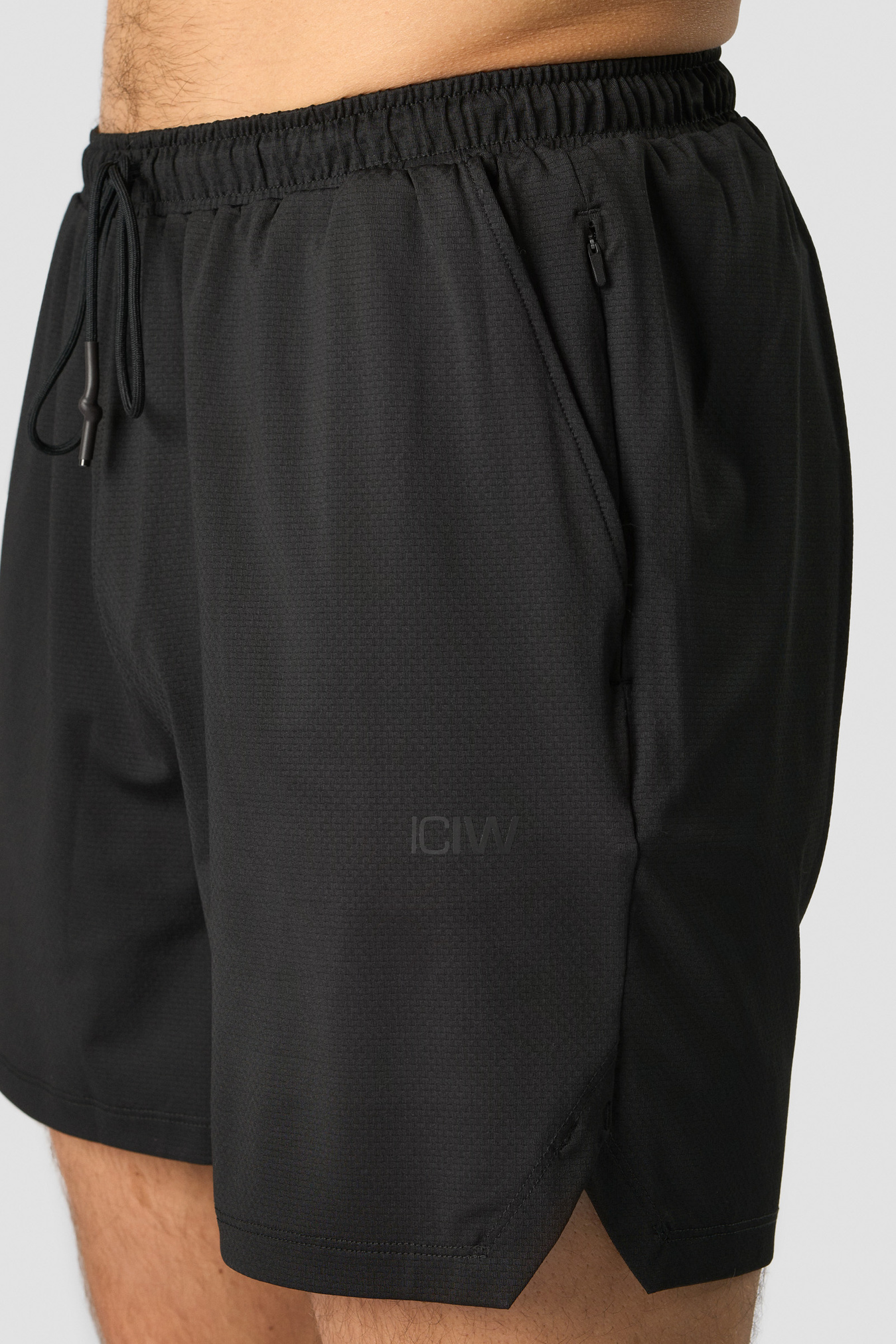 Stride Shorts Men Black - image 4