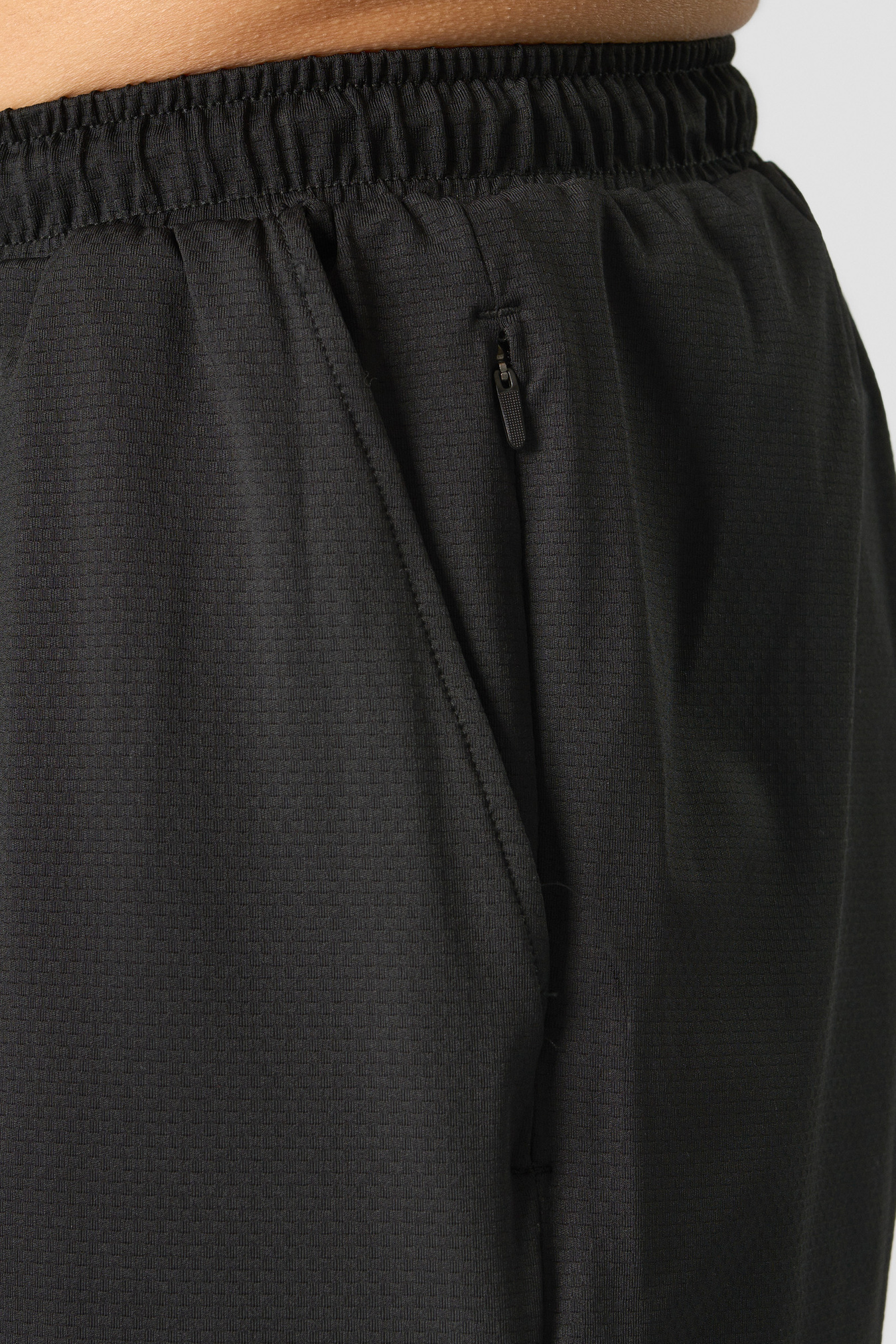 Stride Shorts Men Black - image 3