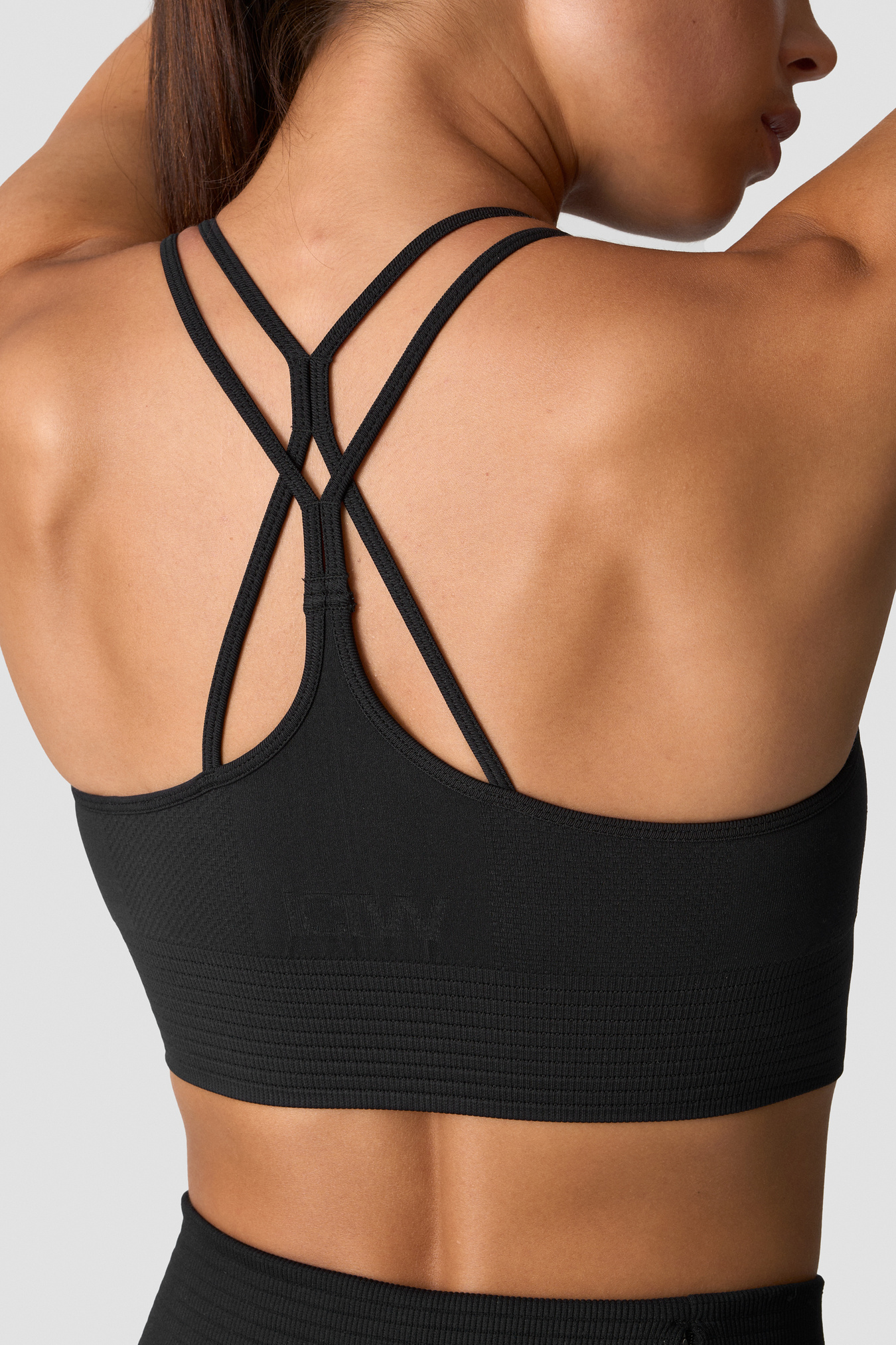 Define Seamless Sports Bra Black - image 2