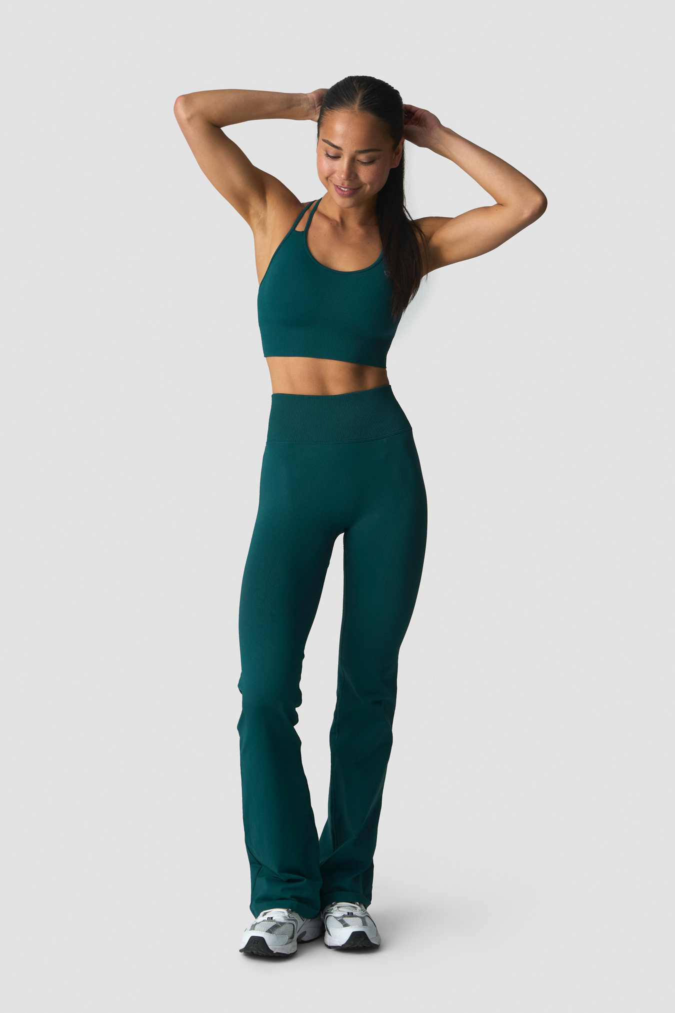 Define Seamless Sports Bra Forest Green - image 4