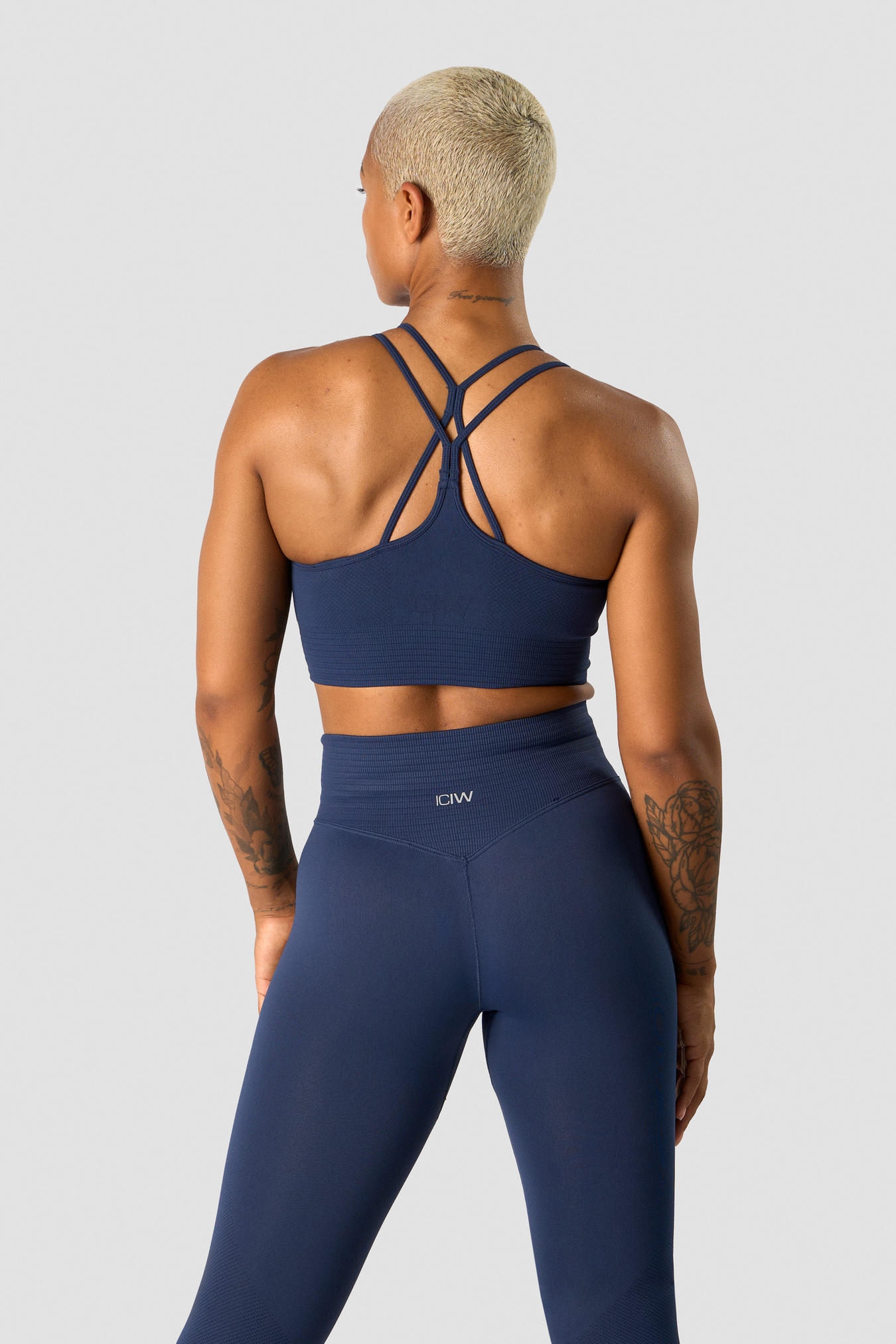 Define Seamless Sports Bra Navy - image 2