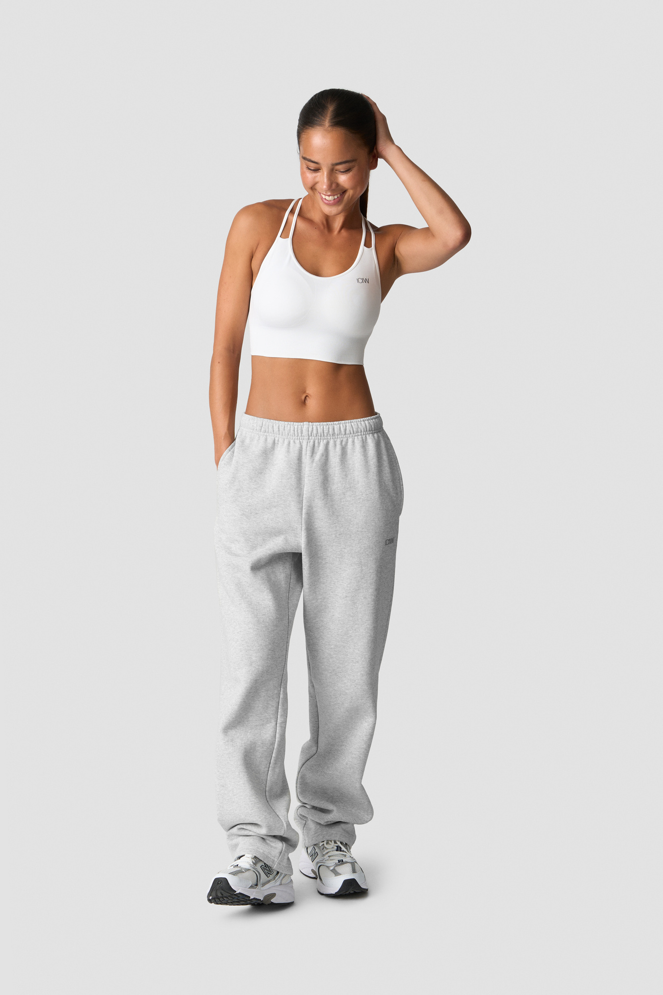Define Seamless Sports Bra White - image 5