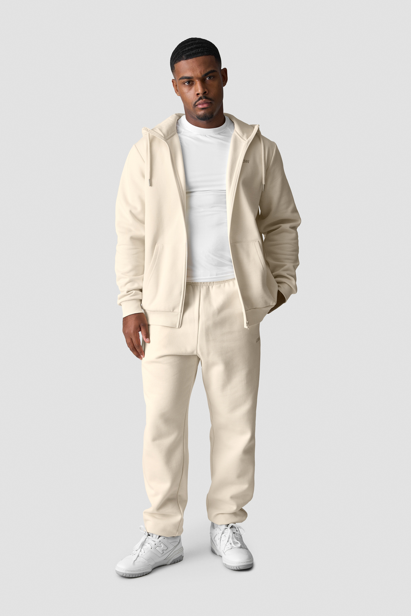 Everyday Sweatpants Men Cream - image 1