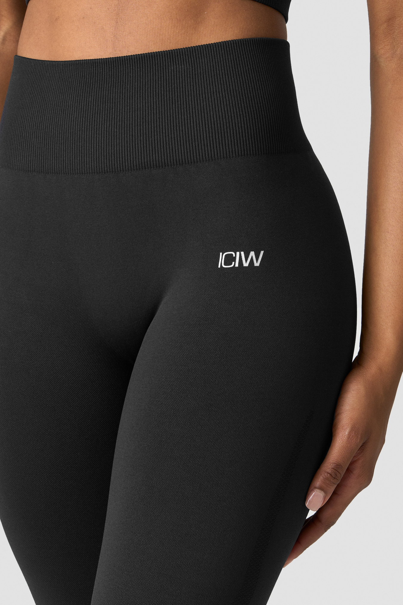Divine Seamless Tights Wmn Black - image 4