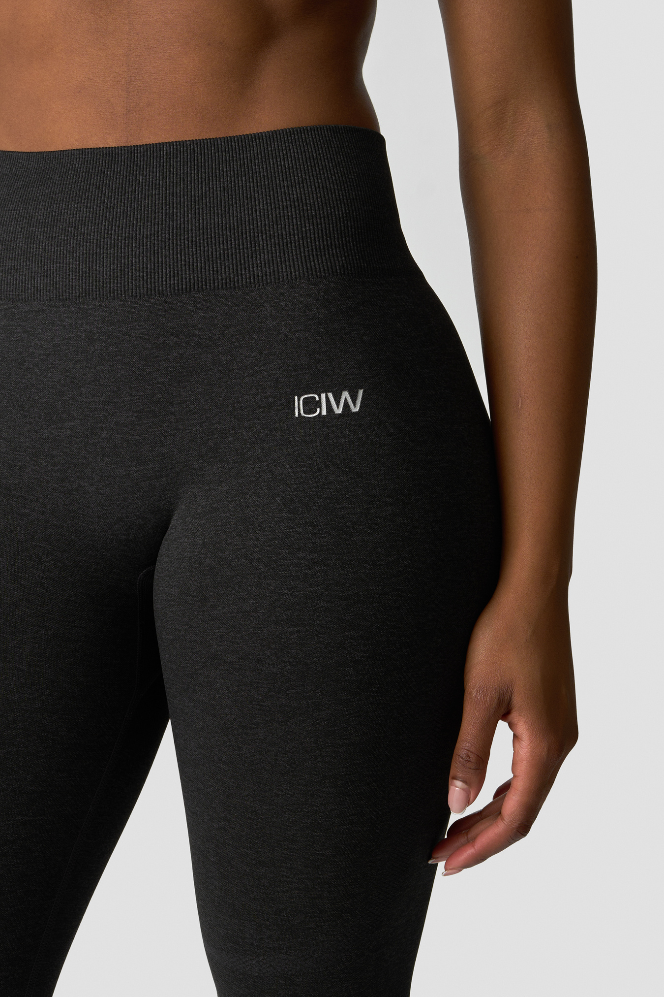 Divine Seamless Tights Wmn Graphite Melange - image 4