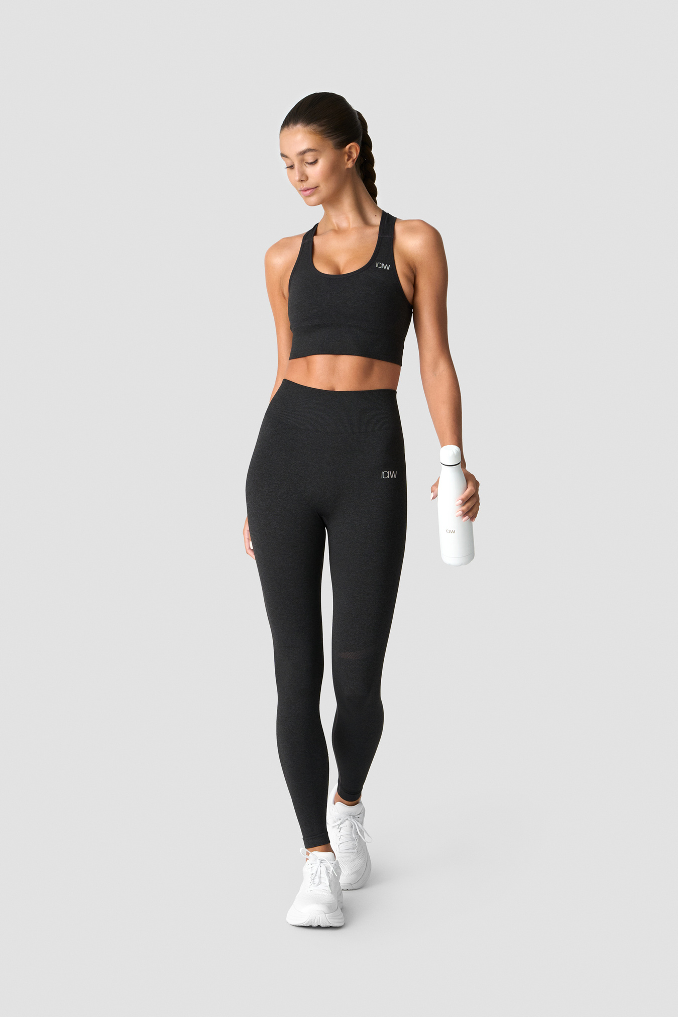 Divine Seamless Sports Bra Graphite Melange - image 4
