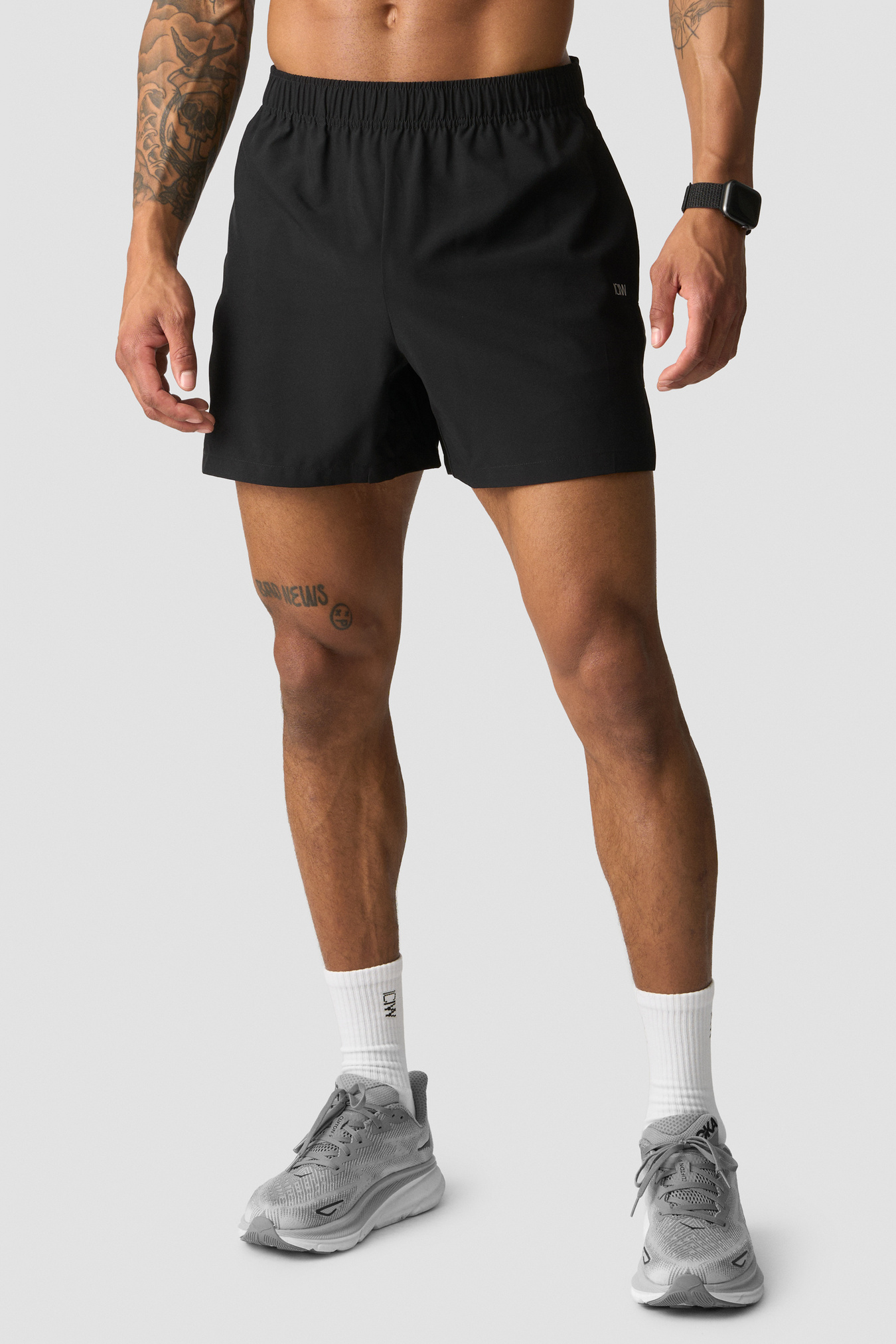 Essential Cardio 5'' Shorts Black - image 1